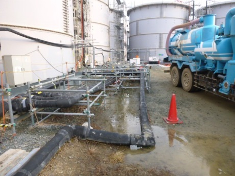 Fukushima - water overflow - Feb 2014 - 460 (Tepco)